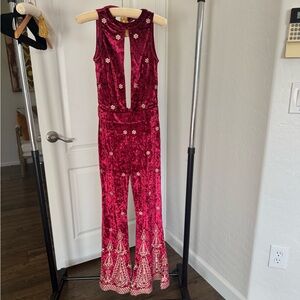 Elegant Red Velvet Jumpsuit with Floral Embroidery